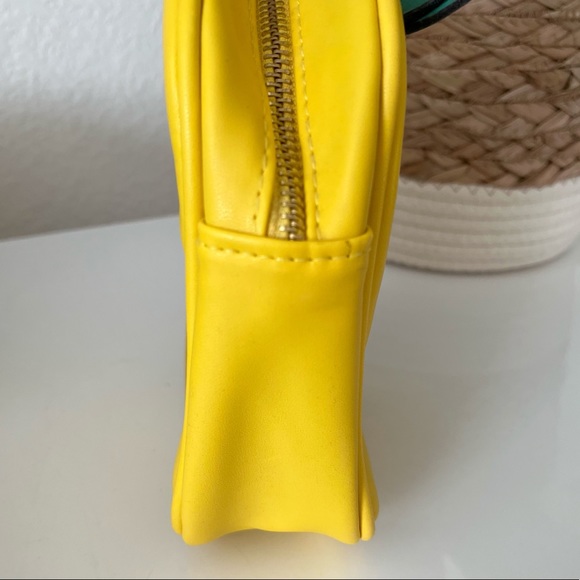 Pineapple Purse - Picture 5 of 5